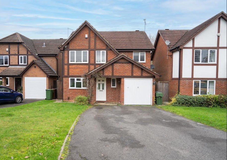 Stunning Detached Family Home for Rent on Sycamore Drive, Hollywood, Wythall – £1650pcm