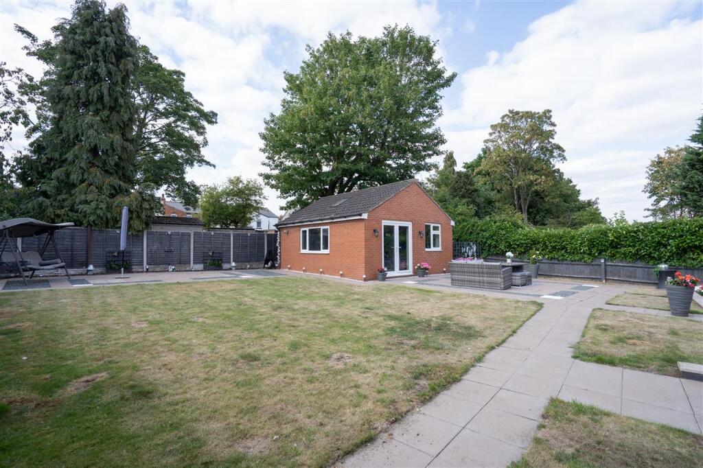 Heathmere Avenue, Birmingham, B25