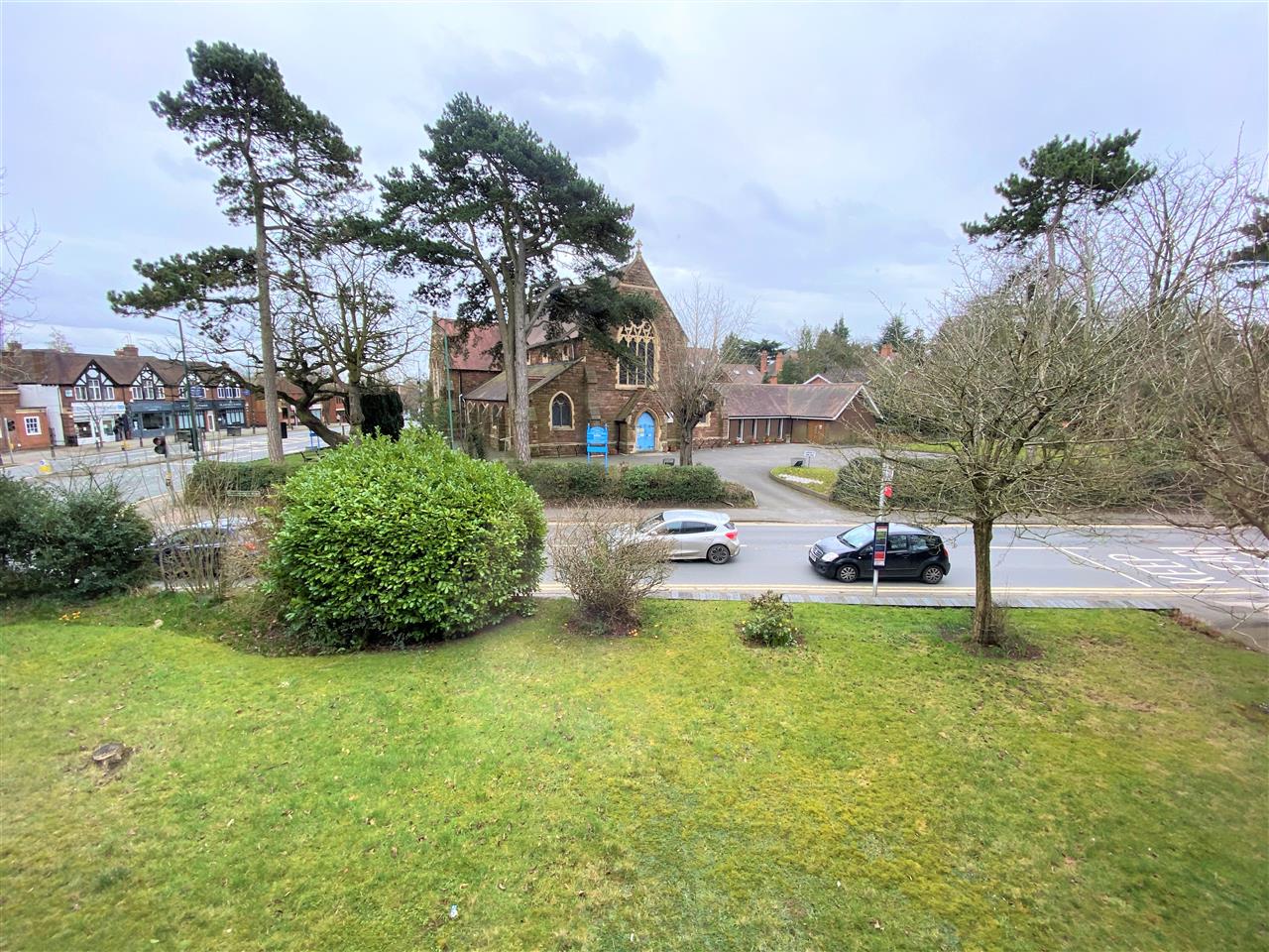 Old Warwick Court, Olton