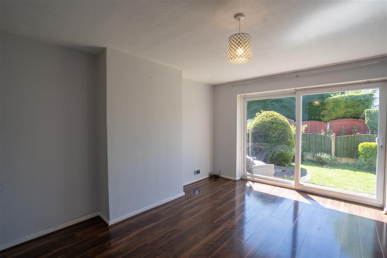 Romford Close, Sheldon