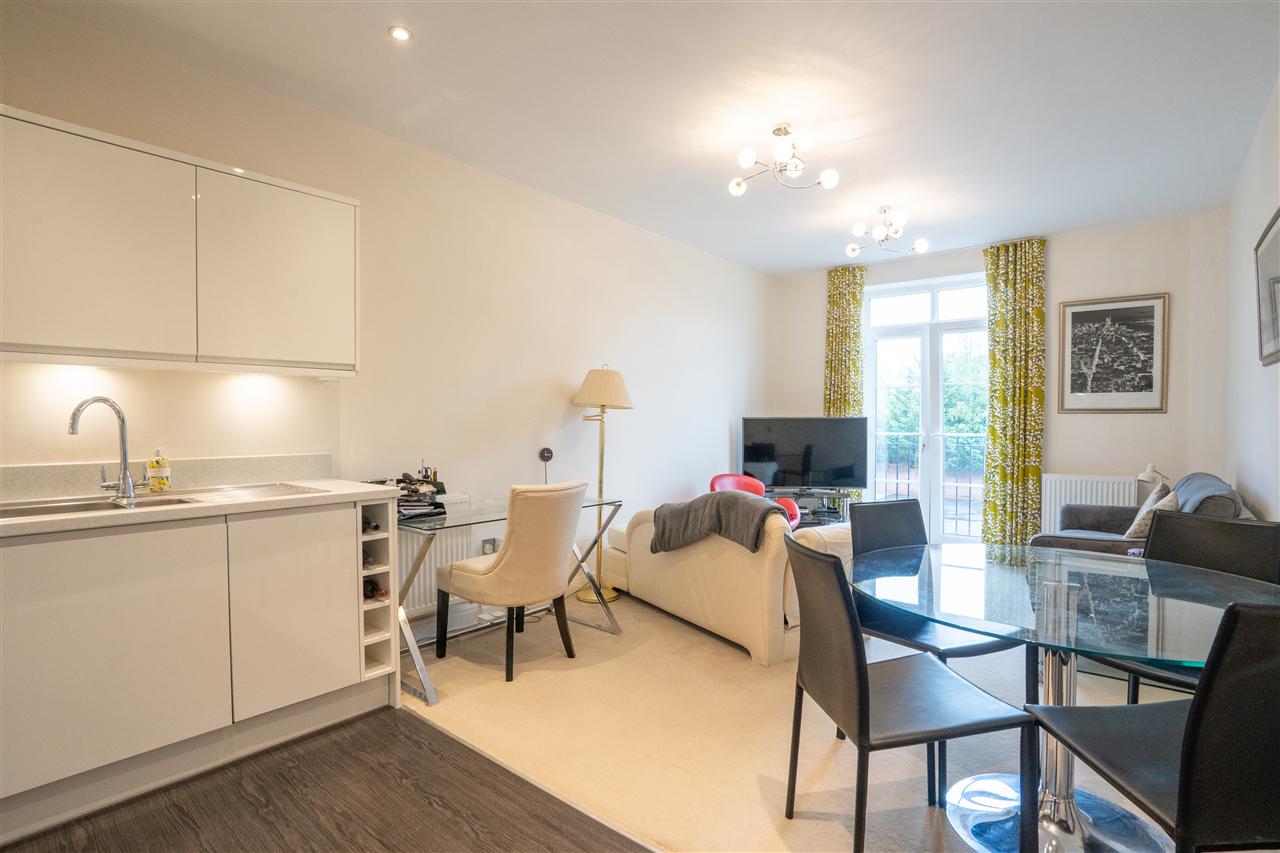 Abbotsbury Court, Dickens Heath