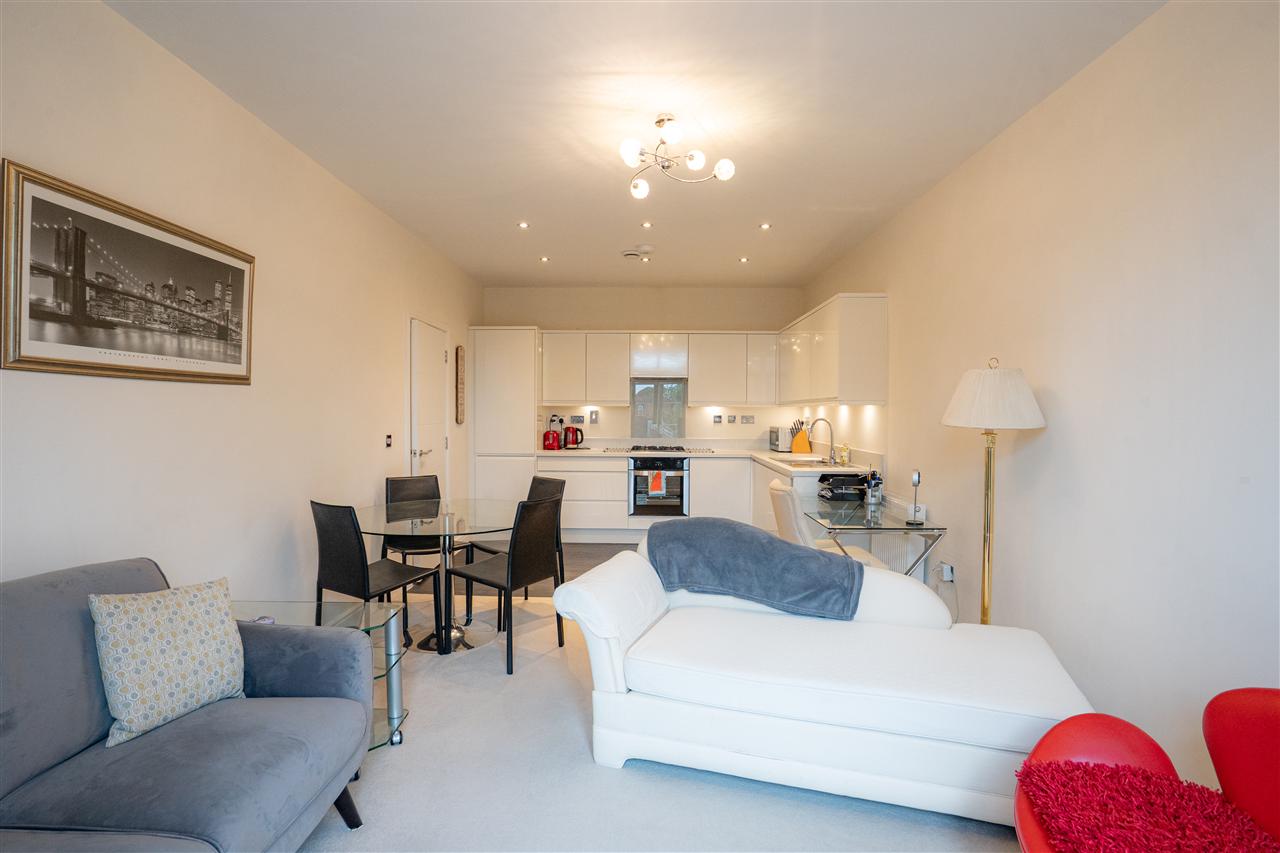 Abbotsbury Court, Dickens Heath