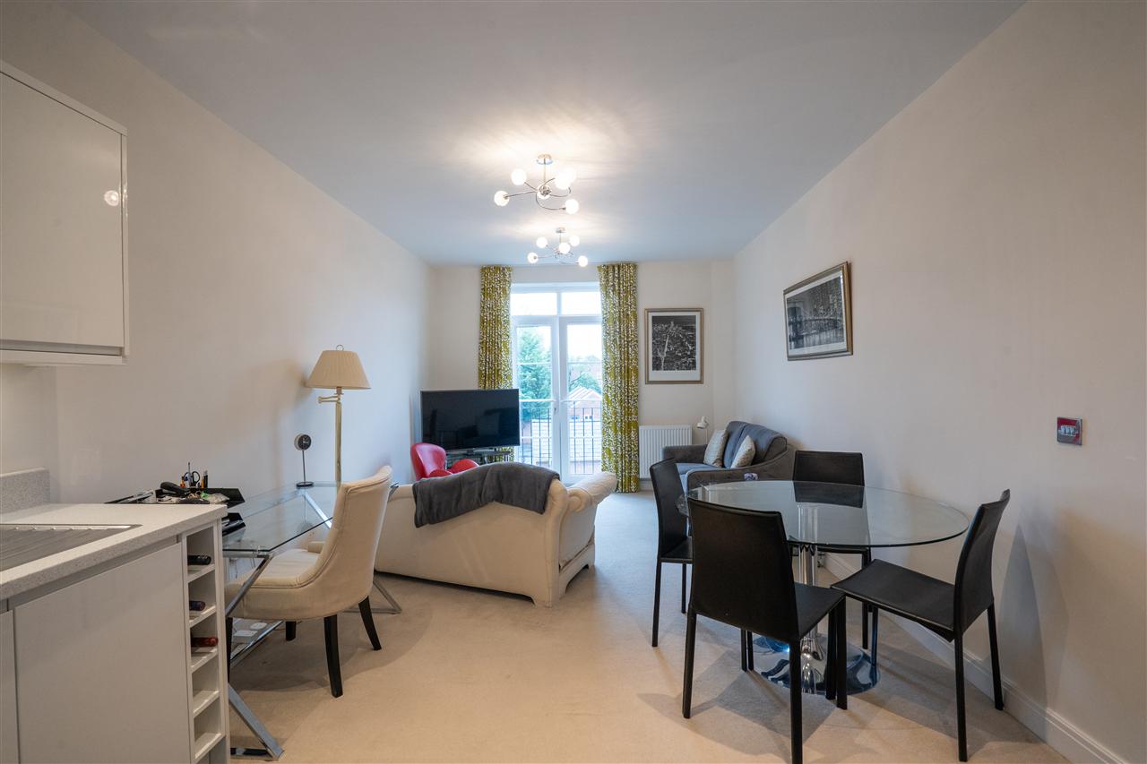 Abbotsbury Court, Dickens Heath