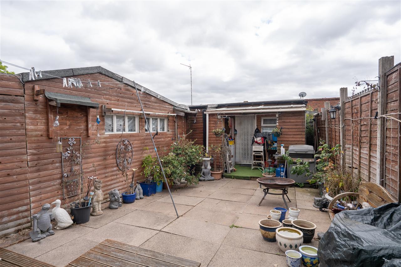 Manston Road, Sheldon