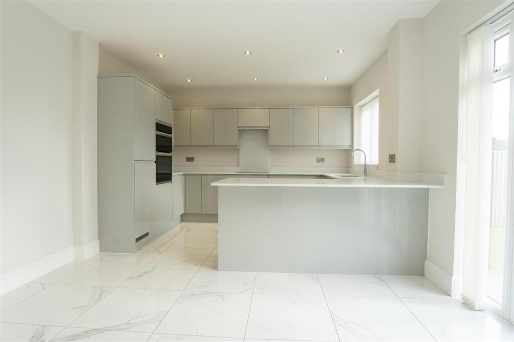 St. Bernards Road, Solihull, B92