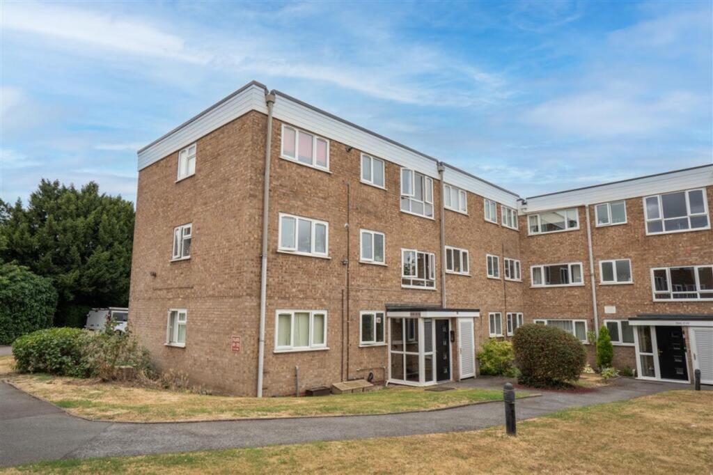 The Let Collection: Croft Close, Yardley